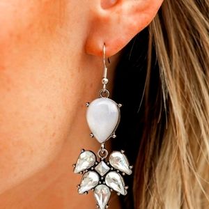 Ethereal Effervescence-White